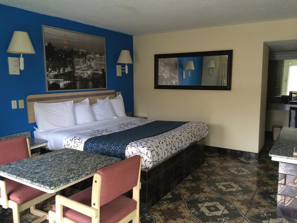 Americas Value Motel Beaumont